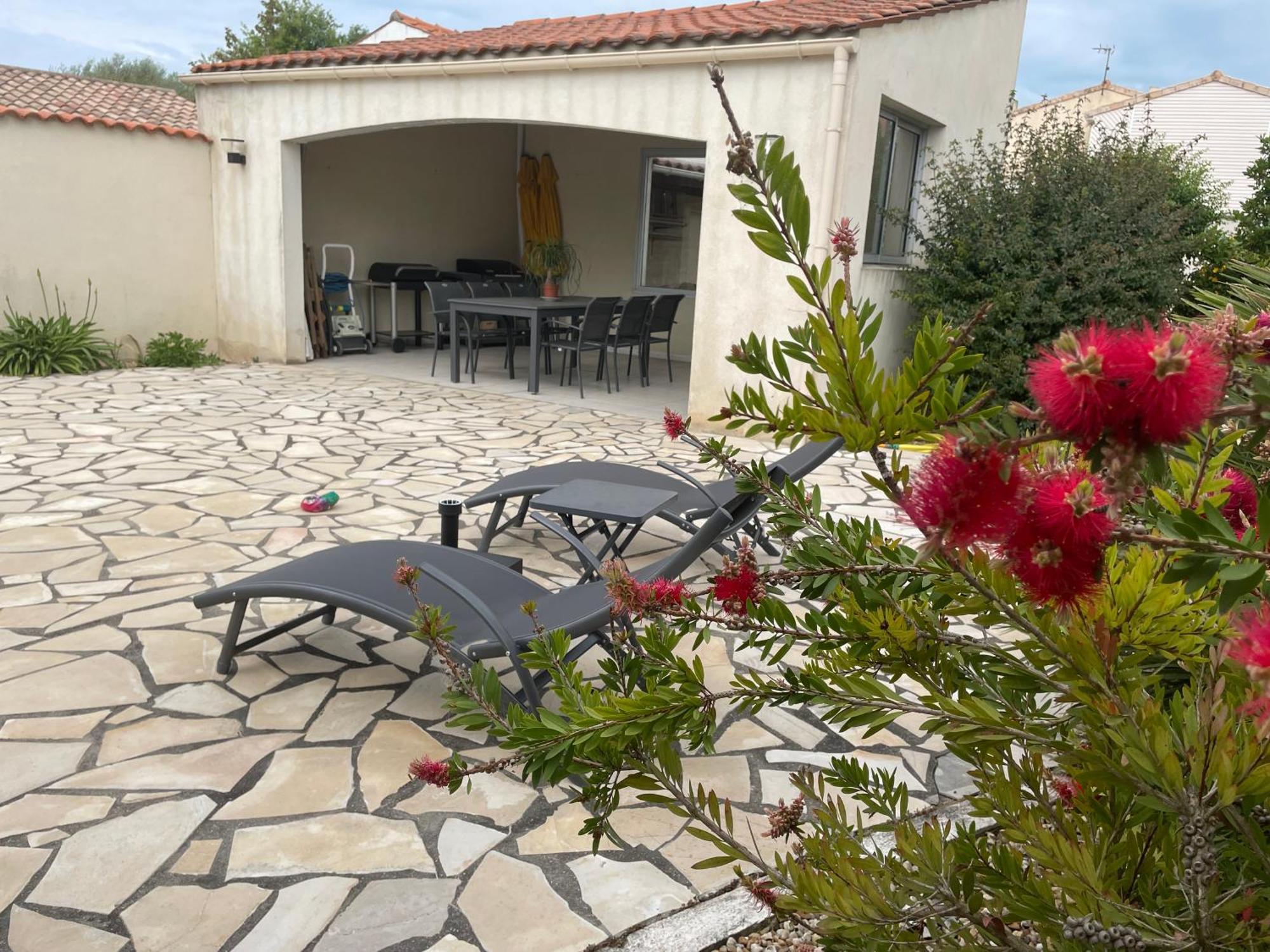 Bed and Breakfast Les Pertuis Rochelais Périgny Esterno foto